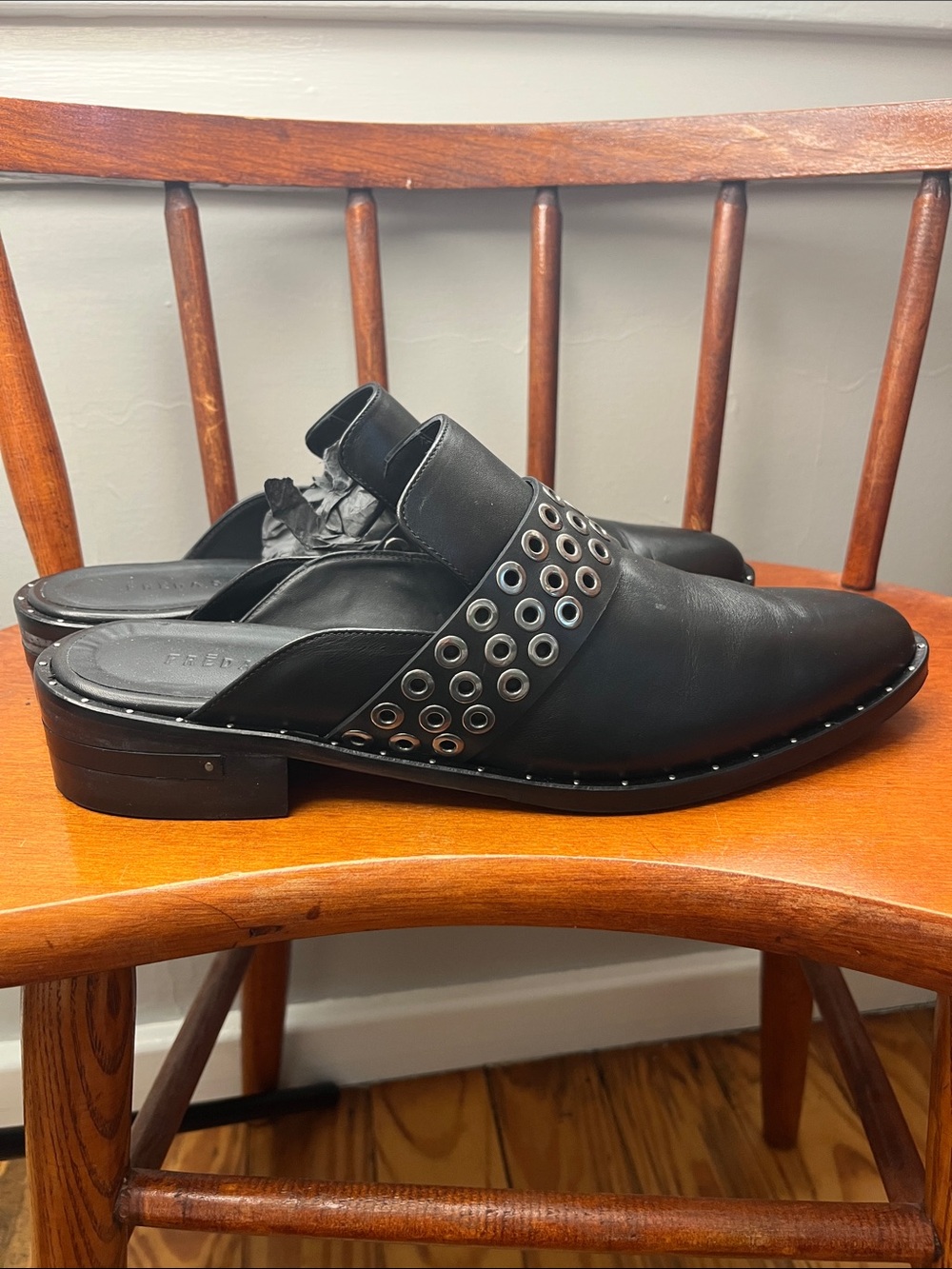 NWOT Freda Salvador Keen Leather Mule Grommet Loafers Women’s Sz 10 - Picture 3 of 10